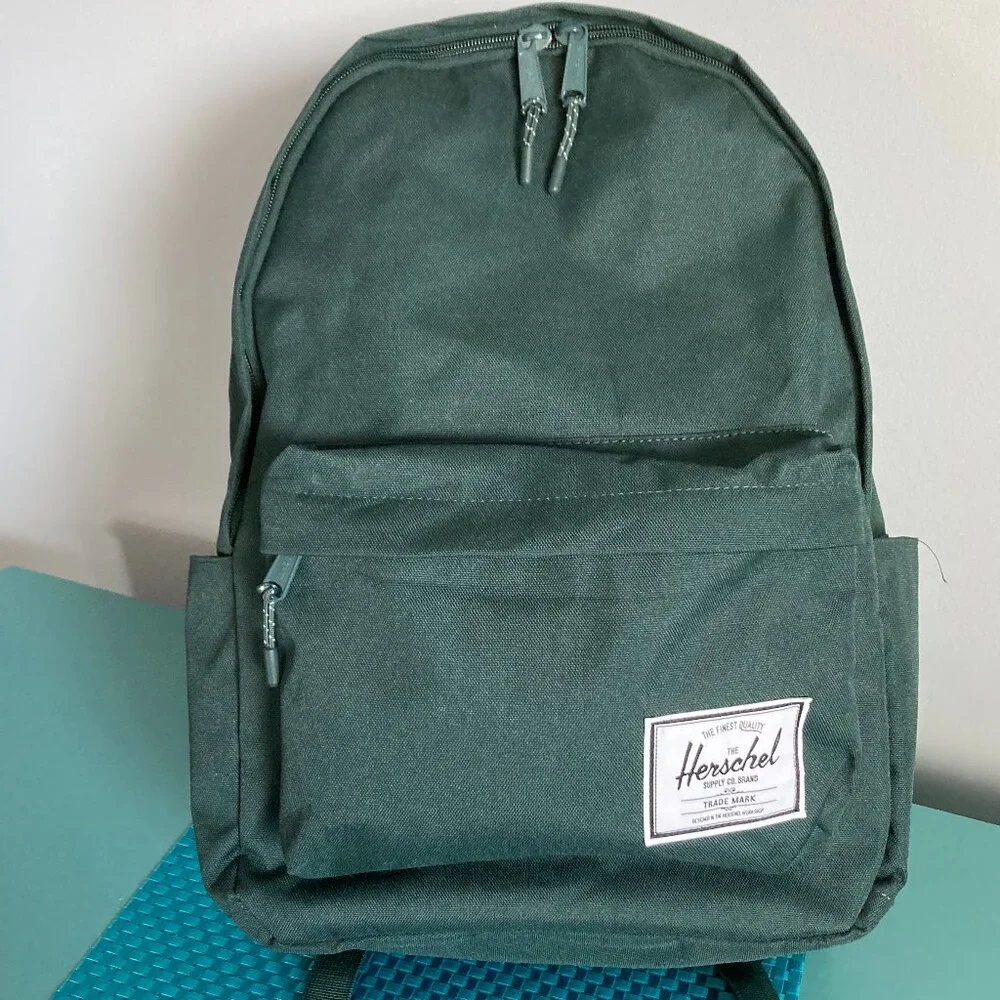 Herschel Classic XL Dark Green Backpack 17